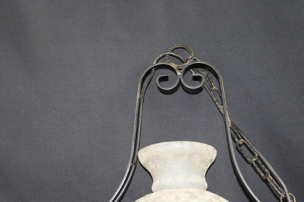 Vintage Deckenlampe aus Gusseisen mit Holz
