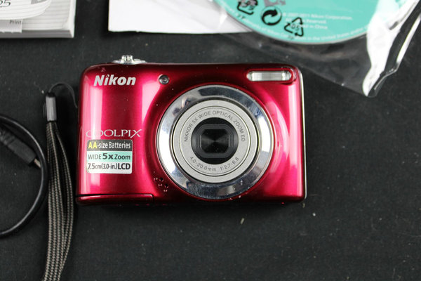 Nikon Coolpix Digitalkamera L25